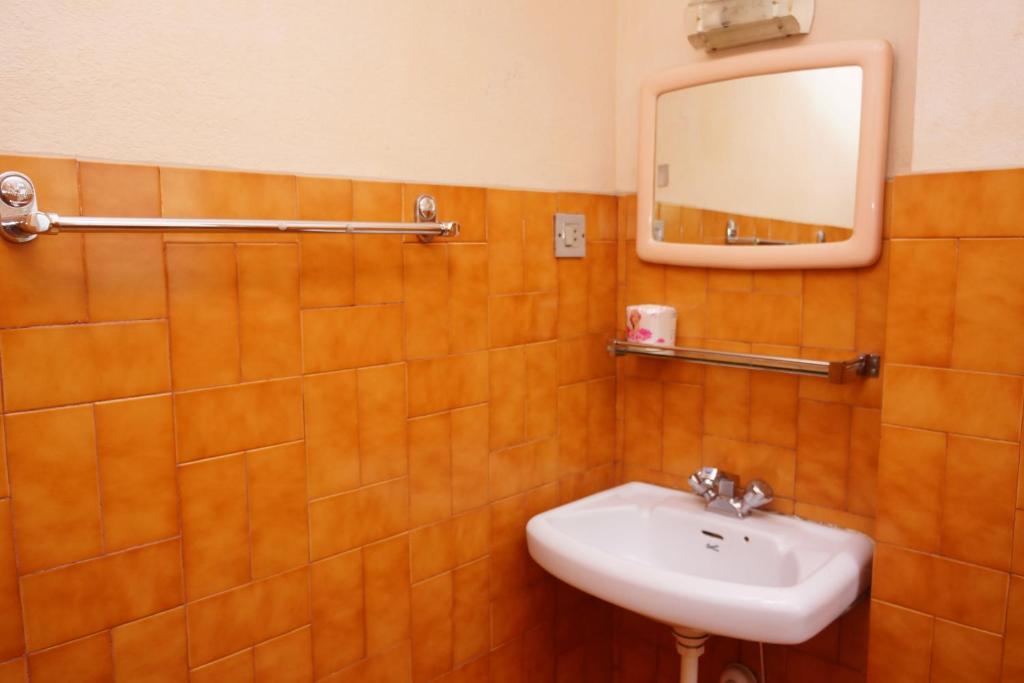 Happiness Guest House 1 Kathmandu Ngoại thất bức ảnh
